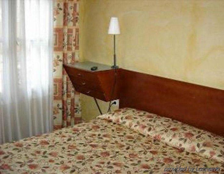 Hotel De Neuve By Happyculture Paris Quarto foto